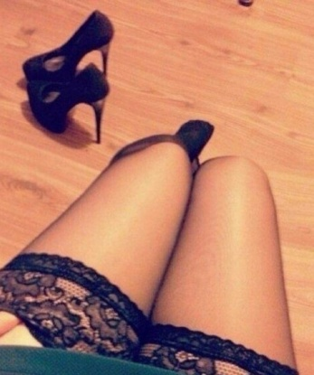 Сочная и страстная девушка, жаждущая новых ощущений и приключений, приглашает искушенного мужчину на встречу. Готова исполнить самые смелые желания! 4766, 36 лет